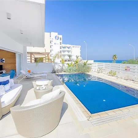 In Sleeps 10 Includes Swimming Pool And Air Con Protaras