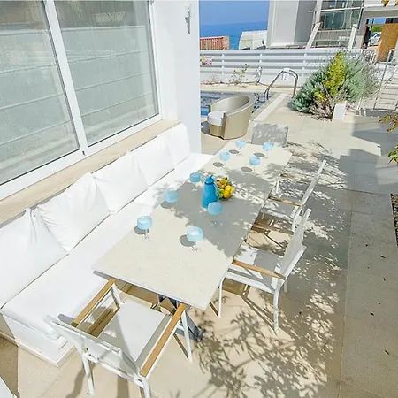 In Sleeps 10 Includes Swimming Pool And Air Con * Protaras